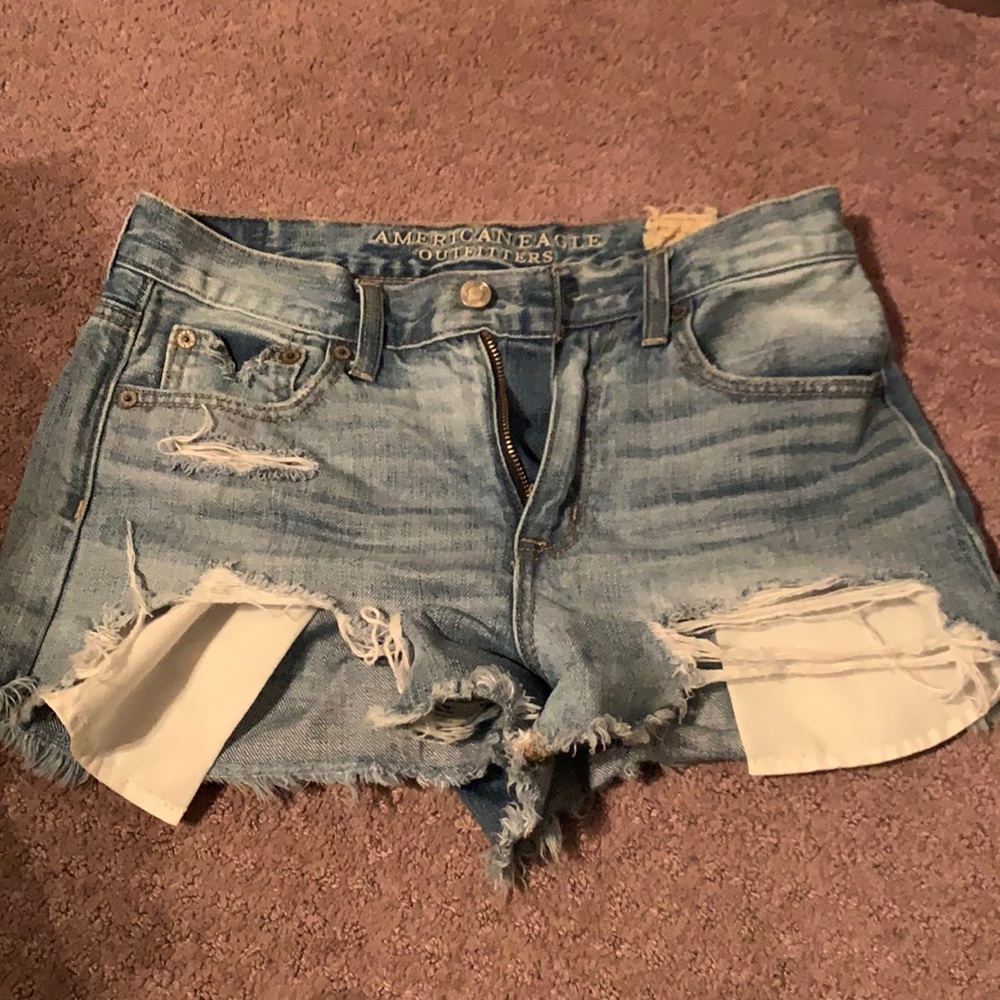 Distressed American Eagle shorts